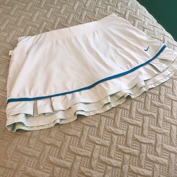 Nike Dri-Fit Athletic Skirt/Skort - Picture 5 of 13